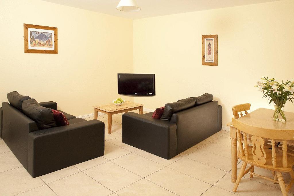 Menlo Park Apartments Galway Bagian luar foto